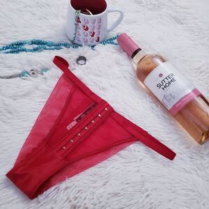 Victoria's Secret BRAZILIAN MEDIUM Red Velvet Lace Mesh Hool & Eye Very Sexy